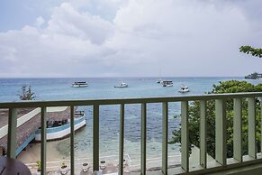 Ocean Rooms at Oceans Palm Resort