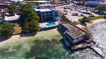 Ocean Rooms at Oceans Palm Resort