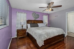 Villa Florida Flair - a Quiet Family Paradise in the Heart of Cape Cor