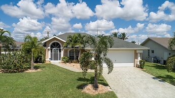 Villa Spain - Family Oasis in the Most Sought Area of Cape Coral