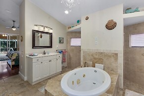 Villa Spain - Family Oasis in the Most Sought Area of Cape Coral