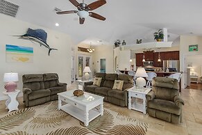 Villa Spain - Family Oasis in the Most Sought Area of Cape Coral