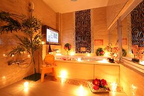 LUSSO CROCE ASIAN RESORT - Adult Only