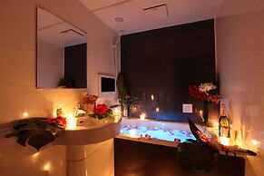 LUSSO CROCE ASIAN RESORT - Adult Only