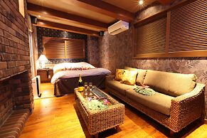 LUSSO CROCE URBAN RESORT - Adult Only