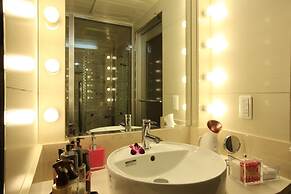 LUSSO CROCE URBAN RESORT - Adult Only