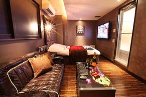 LUSSO CROCE URBAN RESORT - Adult Only