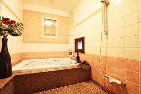 GRAND CARIBBEAN RESORT HOTEL - Adult Only