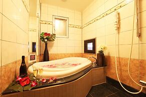 GRAND CARIBBEAN RESORT HOTEL - Adult Only