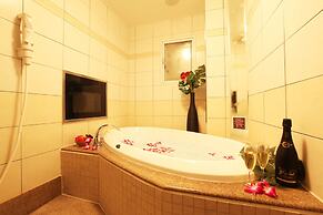 GRAND CARIBBEAN RESORT HOTEL - Adult Only