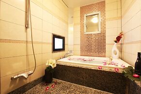 GRAND CARIBBEAN RESORT HOTEL - Adult Only