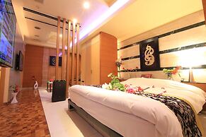 HOTEL GRASSINO URBAN RESORT URAWA - Adult Only