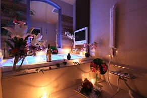 HOTEL RIRAKU - Adult Only