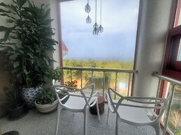 Delta Hotel