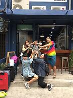Local Time Bangkok - Hostel