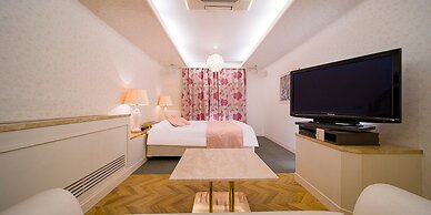 HOTEL U's Kouroen – Adults Only