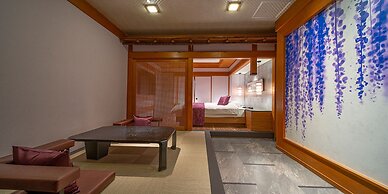 HOTEL U's Kouroen – Adults Only