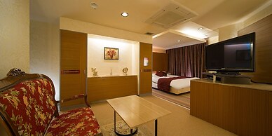 HOTEL U's Kouroen – Adults Only