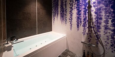 HOTEL U's Kouroen – Adults Only