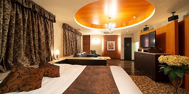 HOTEL U's Kouroen – Adults Only