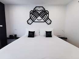 Blu Monkey Phi Phi Island