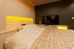 HOTEL IRIS - Adult Only