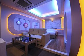 HOTEL IRIS - Adult Only