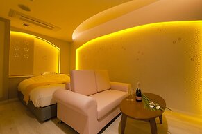 HOTEL IRIS - Adult Only