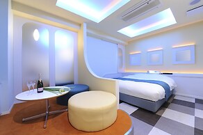 HOTEL IRIS - Adult Only