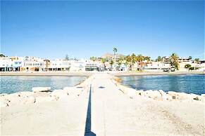 Holiday Beach Apartments Veronica