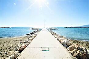 Holiday Beach Apartments Veronica