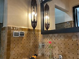 Riad Dar Awil