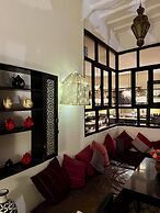 Riad Dar Awil