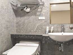 West.inn48 - Self Check-In Hotel