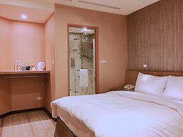 West.inn48 - Self Check-In Hotel