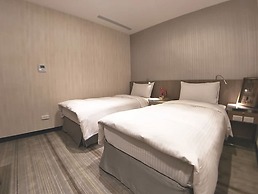 West.inn48 - Self Check-In Hotel