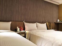 West.inn48 - Self Check-In Hotel