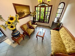 Hostal Posada Real
