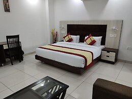 Green Lotus Residency