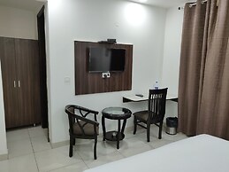 Green Lotus Residency