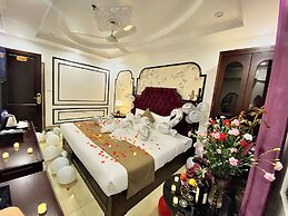 Nam Cuong X Hotel