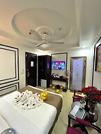 Nam Cuong X Hotel