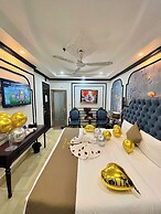 Nam Cuong X Hotel