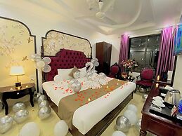 Nam Cuong X Hotel