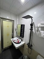 Nam Cuong X Hotel