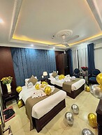 Nam Cuong X Hotel