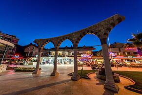 Lighthouse Apartments