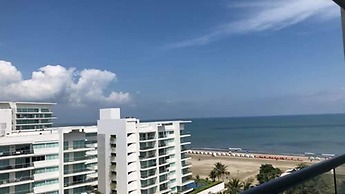 Apartamento de Lujo Frente al Mar