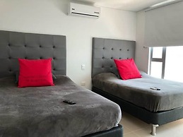 Apartamento de Lujo Frente al Mar