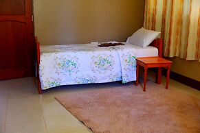 Mama Thea Homes - Hostel